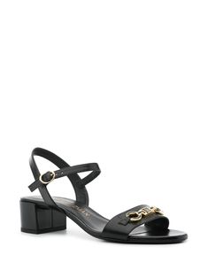 Stuart Weitzman SW Signature 35mm Sandals - Farfetch Stuart Weitzman Sandals, Womens Low Heels, Latest Sandal, Bow Sandals, Strap Sandals Women, Iconic Bags, Summer Beach Wear, Flat Boots, Sandals Black