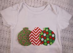 Altered T Shirts, Girls Christmas Shirts, Sweatshirt Ideas, Shirt Sewing, Sweater Ideas, 25 Days Of Christmas, Handmade Clothing, Iron On Applique