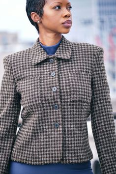 Embrace sustainable fashion with this vintage 90s Jones New York Tweed Blazer. Petite in size but bold in style, this blazer is a testament to the timeless appeal of vintage style. Boasting a classic tweed pattern, it reflects the charm of the 90s, while its superior tailoring ensures a flattering fit. This piece is perfect for elevating your everyday ensemble or adding a retro touch to your office wear. Shop Quirk LA recommends pairing this blazer with a crisp white shirt and high-waisted jeans Tailored Fall Blazer With Herringbone Pattern, Tailored Herringbone Blazer For Fall, Fall Business Casual Button-up Tweed Jacket, Casual Fitted Tweed Jacket With Button Closure, Tailored Button-up Tweed Jacket For Winter, Tailored Winter Tweed Button-up Jacket, Fitted Blazer With Herringbone Pattern For Work, Winter Business Casual Button-up Tweed Jacket, Casual Fitted Tweed Jacket With Buttons