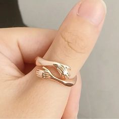 Embracing Design Open Adjustable Ring (Rose-Gold) Cute Hugging, Hug Ring, Hands Design, Couple Ring, Ring Hand, Colorful Bags, Party Rings, Ring Sale, Ring Rose Gold