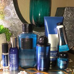 Bath And Bodyworks Men’s Collection Ocean Gift Set Combo Body Wash Body Spray Body Cream Travel Cologne Travel Cream Mini Hand Sanitizer Room Spray Gift Bag Men’s Hygiene Tips, Mens Hygiene Products, Men Self Care, Male Hygiene, Hunter Christmas Gifts, Mini Hand Sanitizer, Men Skincare, Men Products, Ocean Gifts