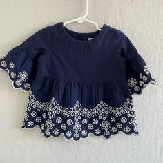 Very Cute, Barely Worn And Excellent Condition Gap Ruffled Short Sleeve Tops, Long Sleeve Tops For Playtime In Summer, Long Sleeve Tops For Summer Playtime, Playful Blue Tops For Spring, Playful Blue Spring Tops, Gap Cotton Tops For Playtime, Playful Cotton Tops By Gap, Cute Gap Tops For Playwear, Cute Short Sleeve Tops For Play