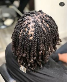 Re Twist Dreads Men, Taper Locs Men, 6 Inch Locs, 2 Strand Twist Locs Men, Barrow Twist Dreads, Dreads Retwist Men, Two Strand Locs Men, Two Strand Twist Starter Locs For Men, Small Locs Men