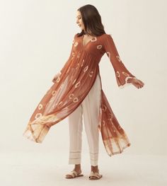 Feel Good Outfits, Indian Casual Wear Women, Trending Outfits Indian, Trending Indian Outfits, Indian Casual Outfits, Ethnic Outfits Indian, Modern Indian Fashion, Casual Indian Outfits