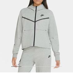 Nike Gray Fleece Wind Runner Brand New Nike Jumpera, Nike Tech Fleese, Nike Grey Hoodies, Nike Tech Fleece Womens Drip, Nike Tech Fleece Womens Grey, Nike Zip Hoodie Grey, Nike Tech Fleece Black Grey, Nike Tech White Grey, Ensemble Nike Fleece