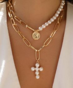 Pearl Cross Necklace, Gold Necklace Women, A Necklace, Link Necklace, Star Necklace, Jewelry Trends, Necklace Designs, Pearl Jewelry, Jewelry Inspiration