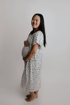 Ribbed Fabric The perfect hospital gown for labor and delivery with all the functionality doctors and doulas recommend. Our gowns are stretchy, breathable and ultra-soft that will make you want to lounge in them pre and post-baby. The perfect alternative to those old hospital gowns. Designed with comfort and functionality in mind, these gowns feature easily open snaps for examinations, breastfeeding and skin-to-skin contact with you baby. Spring Nursing-friendly White Sleepwear, Casual Maternity Nursing-friendly Sleepwear, Nursing Friendly Short Sleeve Sleepwear, Nursing-friendly Short Sleeve Sleepwear, White Nursing Friendly Sleepwear, White Relaxed Fit Maxi Dress For Loungewear, Bump Friendly Maternity Dress With Short Sleeves, Bump-friendly Short Sleeve Maternity Dress, Bump Friendly Short Sleeve Maternity Dress