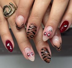 💅 nails_with_that_one_girl 👈 Instagram Zebra Print Nails, Horror Nails, 3d Flower Nails, Zebra Nails, Nail Looks, Hippie Nails, Cherry Nails, Hand Gesture, Nails Now