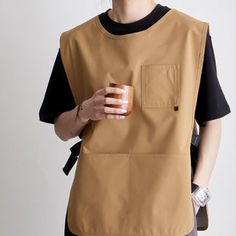 Japanese Style Lightweight Work Vest Apron-Brown – TOUKOKU Brown Apron, Work Vest, Japanese Apron, Restaurant Uniforms, Bistro Food, Work Wardrobe, Waterproof Fabric, Stay Cool, Japanese Style