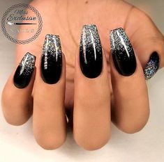 Black And Silver Nails, Faded Nails, Black Nails With Glitter, Unghie Sfumate, Black G, Silver Nail