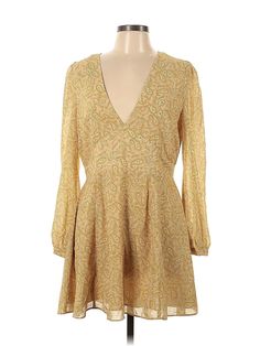 Glamorous Casual Dress Size: Large Yellow Dresses - new. 100% POLYESTER, Popover, Plunge, Paisley, Short, Long Sleeve | Glamorous Casual Dress - Popover: Yellow Paisley Dresses - New - Size Large Fall V-neck Mini Dress With Paisley Print, Fall Paisley Print V-neck Mini Dress, Paisley Print V-neck Party Dress, Long Sleeve Party Dress With Paisley Print, Long Sleeve Dresses With Paisley Print For Party, Yellow Casual Dress, Paisley Dresses, Yellow Dresses, Paisley Dress