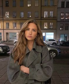 Matilda Hair, Hairstyle Color, Hair Tricks, Country Bumpkin, Brown Hair Inspo, Paris Girl, Perfect Coat, Photo Op, Hair Inspo Color