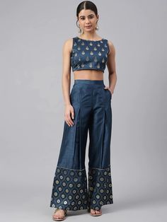 Versatile Crop Top with Palazzo Pants and Jacket Set for Women – thekurtalady Palazzo Pants Outfit Indian, Top With Palazzo Pants, Crop Top With Palazzo, Tops For Palazzo Pants, Top With Palazzo, Plazo Pants, Palazzo Pants Outfit, Jacket Crop, New Saree Blouse Designs