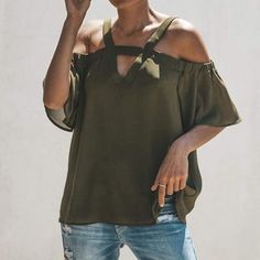 Olive Cold-Shoulder Top Chiffon Shorts, Trendy Fashion Outfits, Cold Shoulder Blouse, Loose Blouse, Chiffon Shirt, Women Shirts Blouse, Cold Shoulder Top, Wholesale Clothing, Short Sleeve Top