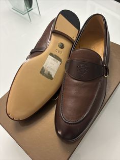 New very rare Gucci Shoes Loafers, Loafers Dress, Gucci Loafers, Shoes Gucci, Brown Leather Loafers, Black Leather Loafers, Swim Shoes, Leather Moccasins, Shoes Color