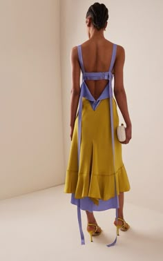 Cutout Midi Dress, Guest Outfit, Mode Inspiration, Midi Dresses, Victoria Beckham, Moda Operandi, Pretty Dresses, Fashion Inspo Outfits, Wedding Guest