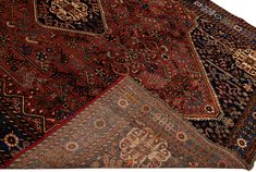 Beautiful Antique Persian Shiraz Handmade Wool rug with an all-over rust field. This piece has multicolor accents in a gorgeous all-over geometric design.  This rug measures: 6'5" x 9'3". Shiraz, Handmade Wool Rugs, Geometric Design, Persian, Wool Rug, Diy Home Decor, Rust, Home Diy, Rug