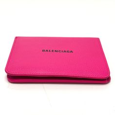 ◆100% (Genuine)◆ Iem No. G-230925-14 Brand BALENCIAGA Item Folded wallet Model Ville Line logo Gender unisex Color pink Material leather Accessories Storage box, storage bag Size cm (approx.): W13.5 x H10.5inch (approx.): W5.3 x H4.1Card pocket x 6 Item Rank A rank Condition 【Outside】 (Surface) Slight Scratch 【Inside/Other】(Inner) Slight Scratch, Rubbing, Light Dirt If you have any questions about the product details, please contact us at any time. I will update item description for you. BALENCIAGA Folded wallet Ville pink unisex(Unisex) JASH Mark certification What is the JASH Mark? "JASH" is an abbreviation for "Japan ".It means that the mark certifies that the item is a " item sold by an honest Japanese company". We are a certified store Only stores in Japan certified by the JASH Mark A Line Logo, Logo Type, Balenciaga Logo, Box Storage, Pink Logo, Accessories Storage, Exclusive Bag, Leather Accessories, New Bag