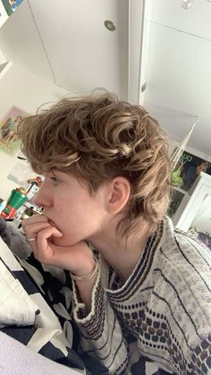 Mullet With Frosted Tips Men, Medium Length Haircut Masculine, Feminine Mens Haircut, Shaggy Mohawk Men, Mullet Hairstyle Transmasc, Short Wavy Hair Masculine, Short Half Shaved Hairstyles, Fluffy Enby Haircuts, Trans Mullet Haircut