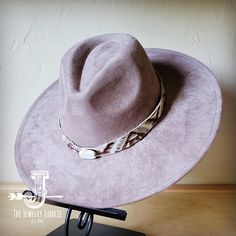 If you’re looking for the perfect accessory to complement your favorite boho style, look no further. The Boho-Style Western Felt Hat w/ Embossed Leather Hat Band by The Jewelry Junkie is absolutely everything that you need. Not only is it easy to incorporate into any and all outfits, but the genuine leather of the band immediately elevates whatever it is you’re wearing. Match your one-of-a-kind hat with any one of the matching accessories that we have for a completely gorgeous look. One Size Hat Handmade Bohemian Felt Hat For Rodeo, Bohemian Brimmed Felt Hat For Country Events, Bohemian Fedora For Country Events, Bohemian Flat Brim Felt Hat For Festival, Bohemian Felt Hat With Flat Brim For Festival, Bohemian Fedora With Short Brim For Western-themed Events, Bohemian Felt Hat For Rodeo, Bohemian Brown Felt Hat For Festival, Bohemian Flat Brim Hat For Western-themed Events