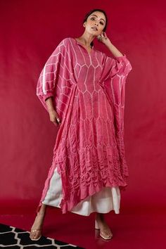 Shop for Nupur Kanoi Pink Silk Bandhani Print Kurta And Palazzo Set for Women Online at Aza Fashions White Palazzo Pants, Kaftan Kurta, Kurta And Palazzo, Bandhani Print, Off White Pants, Coord Sets, Silk Pant, Palazzo Set, Old Rose