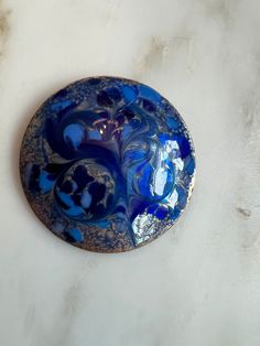 Blue Enamel Brooch For Gift, Blue Enamel Brooch Gift, Blue Enamel Brooches For Gift, Collectible Blue Enamel Pin, Blue Enamel Collectible Pin, Blue Round Brooch For Gift, Blue Round Brooches For Gifts, Unique Handmade Blue Brooches, Round Blue Brooches For Gifts