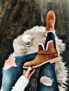 Womens Slip On Boots, Womens Boots 2023, Winter Shoes 2022, Ugg Booties, Shopping Link, Combat Boot, Mua Sắm, Casual Winter Outfits, Crazy Shoes