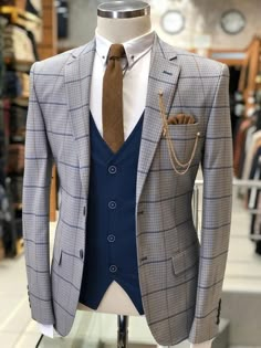 Vest Outfits Men, Suit Styles, February Wedding, Mens Suit Vest, Designer Suits For Men, Suit Ideas, Mens Fashion Smart