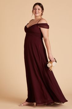 THE STUFF THAT BRIDESMAID DRESS DREAMS ARE MADE OF.
What makes our dreamy plus size Spence convertible bridesmaid dress so perfect for bridal parties? Shes spun from airy chiffon with iPhone-friendly side pockets, pleated bodice and convertible straps that can be worn 3 beautiful ways (options, amirite?). Try her strapless with draped off-the-shoulder sleeves for a vibe thats soft and romantic. (Built-in boning + bra cups help the gown stay put.) Or, opt for cold shoulder cutouts by popping up t Berry Bridesmaid Dresses, Bridesmaid Dress Chiffon, Convertible Bridesmaid Dress, Birdy Grey, Affordable Bridesmaid Dresses, Column Skirt, Plus Size Bridesmaid, Red Chiffon, Bridal Parties