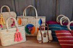 Mexican handicraft bag, handmade bag from Mexico. Wholesale TOO!! * Beach bag !! *blue with natural color* Vintage BAG Handcrafted handcrafted bags, being hand woven, this makes them very resistant in terms of weight; You will see that it will be very useful for you to go on holiday to the beach or for the day to day because they are spacious, versatile and their colors will last for years. These beautiful pieces are made in several prisons of the country and several craft workshops in Mexico; T Woven Straw Top Handle Bag For Shopping, Woven Top Handle Beach Bag, Woven Top Handle Beach Bag For Shopping, Bohemian Bag With Braided Handles For Shopping, Bohemian Bags With Braided Handles For Shopping, Multicolor Handheld Straw Bag For Shopping, Handmade Multicolor Satchel For Shopping, Multicolor Top Handle Crochet Shopping Bag, Handheld Woven Crochet Bag For Shopping