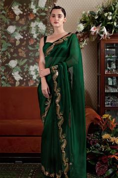 Shop for Shimai Jayachandra Green Silk Organza Jaipur Floral Embroidered Saree for Women Online at Aza Fashions Salwar Suit Neck Designs, Saree Women, Floral Print Sarees, Saree For Women, Simple Sarees, Embroidered Saree, Green Saree, Elegant Saree, Tussar Silk Saree