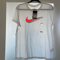 Great Price Nike White Tops For Summer, White Nike Tops For Spring, White Sporty Shirt For Spring, Sporty White Shirt For Spring, White Sports Shirt For Spring, Spring Sports White Shirt, Sporty White Spring Shirt, White Nike T-shirt For Summer, Nike White T-shirt For Summer