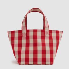 Be stylish and eco-friendly with our Casual Gingham Shopper Canvas Totes! Perfect for carrying your essentials. these totes are made with durable canvas in bold and fun trendy gingham pattern. Say goodbye to plastic bags and hello to sustainable fashion!Big Size: W28CMxH25CMxD39CMSmall Size: W20CMxH19CMxD21.5CMGender: Unisex Item Type: Handbags. Shopper Tote Main Material: Canvas Lining Material: COTTON Pattern Type: Checks. Plaids Interior: No Pocket Cheap Everyday Gingham Bags, Gingham Cotton Bags For Everyday Use, Casual Gingham Tote Bag, Rectangular Gingham Bags For Shopping, Rectangular Gingham Shopping Bag, Best Beach Bag, Canvas Totes, Lana Jewelry, Gingham Pattern