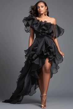 Wedding Season 2024 Elegant Black Dress Classy, White Cocktail Dress Classy, Plus Size Formal Dresses For Wedding, 5 Year Vow Renewal, Plus Size Gala Dress, Black And White Formal Dress, Chiffon Maxi Dresses, Black Asymmetrical Dress, Plus Size Homecoming Dresses