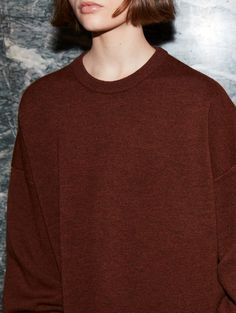 A chestnut melange brown jumper with a classic crewneck and long sleeves, made in Italy from soft virgin wool with a heavy weight. It has an oversized fit that is long on the body and has a knitted belt detail at the hem. Knitted Belt, Fashion Aesthetics, Pleated Trousers, Fashion Lookbook