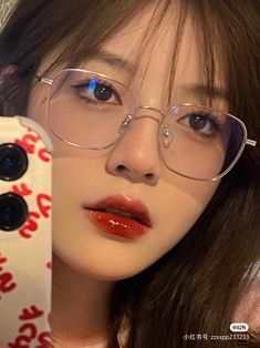 Korean Glasses Frames, Ulzzang Glasses, Korean Eyeglasses, Asian Glasses, Glasses Inspo, Glasses For Round Faces