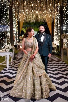 Dresses For Couples, Sangeet Outfit Bridal, Reception Outfit For Bride, Indian Reception Outfit, Engagement Dress For Groom, Indian Wedding Reception Outfits, Wedding Matching Outfits, Casual Bridal Dress, Dripping In Gold