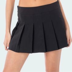 Skirt Low-Rise Zip Closure Built In Shorts Pleated Design Cotton, Polyester, Spandex Model Wears Size S Never Wore And Brand New With No Tags Black High Waist Lined Tennis Skirt, High Waist Black Pleated Skort, High Waist Black Pleated Skirt Bottoms, Black High Waist Pleated Tennis Skirt, Black Mini Skort With Pleated Details, Black Pleated Mini Skort, High Waist Black Skort With Lined Skirt, High Waist Black Lined Skort, High Waist Black Pleated Skirt