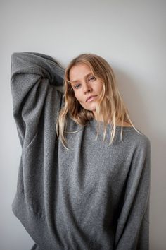 Oversized Lightweight Sweater Loose Sweater Oversize Jumper - Etsy Lithuania Loose Fit Sweater, Oversize Pullover, Slouchy Sweater, Sweater Oversized, Oversized Jumper, Wool Jumper, Sweater Oversize, Beautiful Sweater, Oversized Pullover