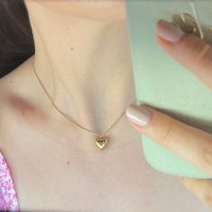 "Puffed Mini Heart Necklace in Gold ✨ Fully stainless steel & tarnish proof! (18k gold plated) 16\" with a 2\" extender  Snake chain style featuring a mini gold puffed heart pendant 🤍 Handmade with love!" Puffed Heart Necklace, خواتم خطوبة, Vintage Indian Jewelry, Custom Initial Necklace, Mini Gold, 3d Heart, Puffed Heart, Rings Jewelry Fashion, Classy Jewelry