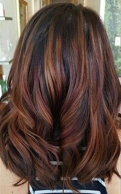 fall-2016-hair-color-trend-for-brunettes Hair Brunettes, Winter Hair Color Trends, Ultra Beauty, Fall Hair Color Trends, Brunette Balayage, Hacks Beauty, Fall Hair Color For Brunettes, Red Highlights, Blonde Hair With Highlights