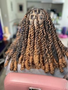 Extended Invisible Locs, Senegalese Twist Style, Invisible Locs, Clean Scalp, Havana Twist, Two Strand Twist, Stitch Braids, Twist Style, Man Bun