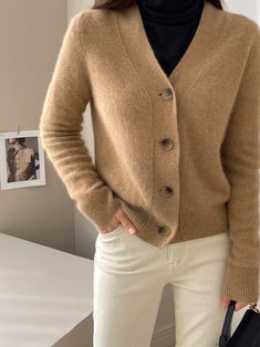 Elegant Winter Sweater For Everyday, Button-up Winter Work Sweater, Winter Workwear Button-up Sweater, Button-up Sweater For Winter Workwear, Elegant Everyday Winter Sweater, Winter Cashmere Button-up Sweater, Elegant Winter Sweater, Winter Cashmere Button-up Cardigan, Winter Button-up Sweater