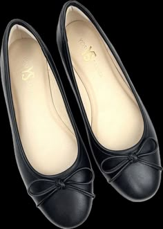 Ballet Flat Shoes Black, Elegant Fitted Ballet Flats, Designer Black Ballet Flats, 2010 Shoes, Classic Black Ballet Flats With Bow, Black Leather-lined Ballet Flats, Shoes Png, Ballet Clothes, Ballerina Shoes Flats