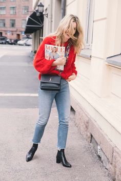 @andwhatelse Street Style Bags, Womens Black Booties, Red Jumper, Pullover Outfit, Outfit Jeans, Red Sweater, Winter Mode, Red Outfit, 가을 패션