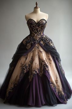 Vestidos Medieval, Labyrinth Masquerade, Dress Armor, Nice Makeup, Victorian Dresses, Makeup Images, Purple Prom, Big Dresses