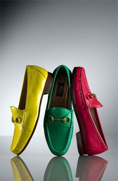 Gucci Horsebit Loafers, Gucci Loafers, Cinderella Shoes, Loafer Shoes Women, Fabulous Shoes, Pretty Shoes, Stylish Shoes, Casual Shoes Women, Primavera Estate