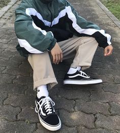 Trendy Boy Outfits, Vans Converse, Street Style Outfits Men, Mens Casual Dress Outfits, Street Fashion Men Streetwear, Guys Clothing Styles, Mens Outfit Inspiration, Mens Fashion Streetwear, Cool Outfits For Men