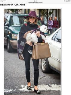 Poncho & fedora Olivia Palmero, Street Style New York, Jean Outfit, Trendy Outfits Winter, Boss Girl, Trendy Winter