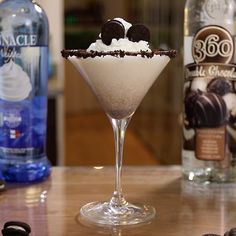 Vodka Recipes Easy, Creamy Drinks, Cream Cocktails, Bartending 101